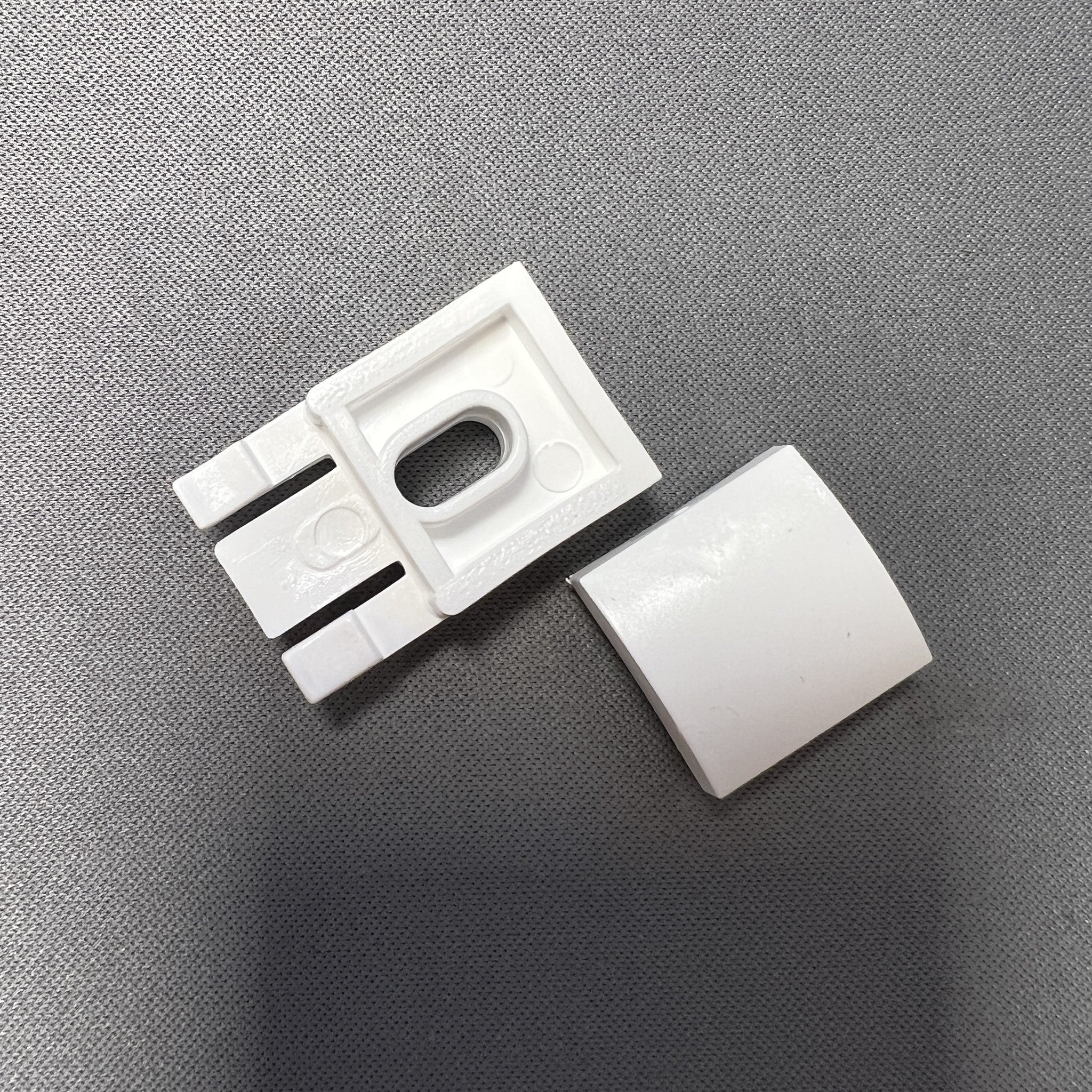 Plafondsteun WIT of ZWART  voor alu rail